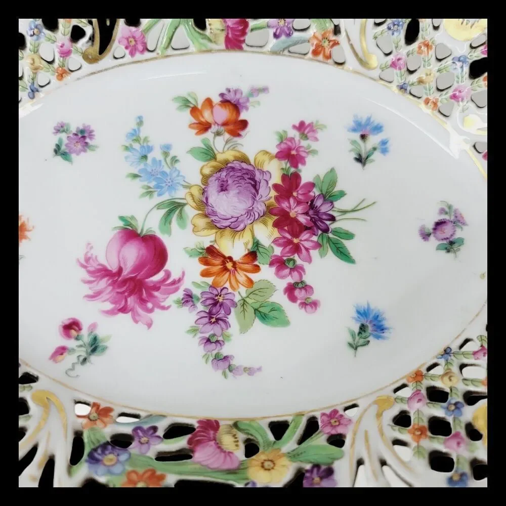Dresden‎ Schumann Bavaria Candy Fruit Footed Pedestal Oval Floral Bowl Compote